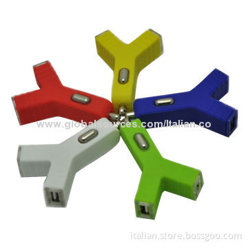 Dual USB Y Style In-car Chargers for iPhone with CE, RoHS Marks, 12-24V DC Input Voltage